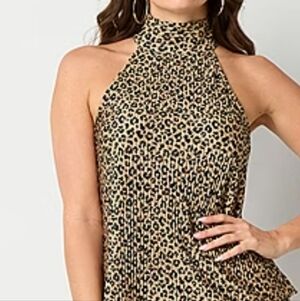 Bold Elements Wome's Leopard Print Sleeveless Top With High Neck  XL Pre-owned
